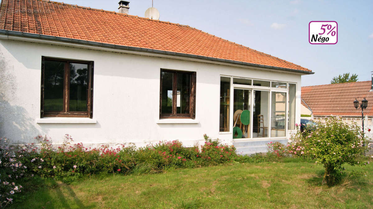 Maison à BERTEAUCOURT-LES-DAMES