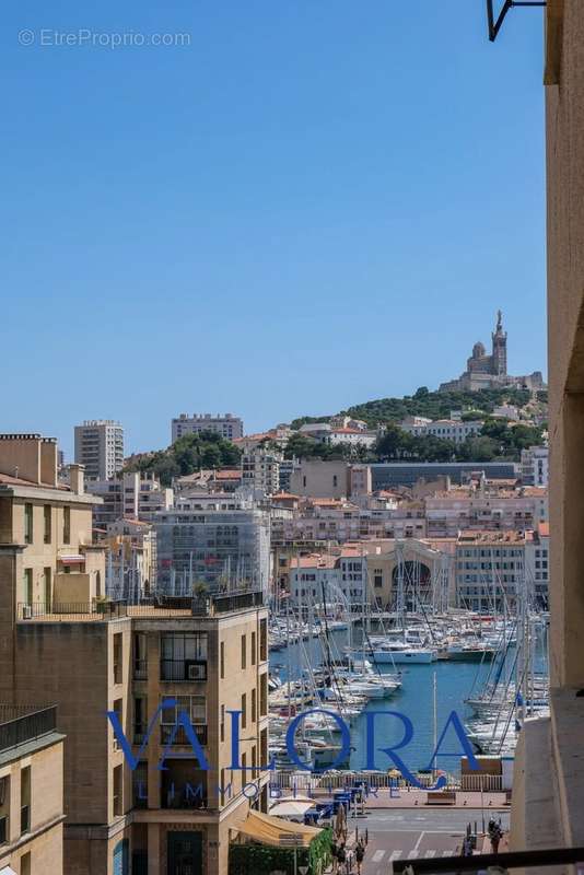 Appartement à MARSEILLE-2E