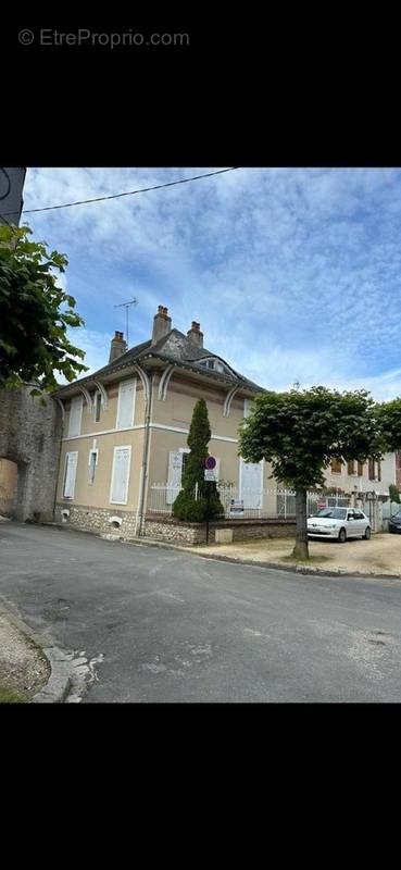 Maison à CHATILLON-COLIGNY