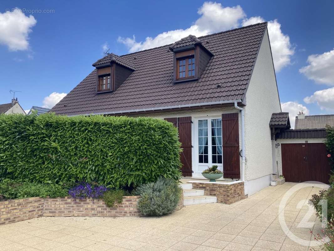 Maison à BEAUVAIS