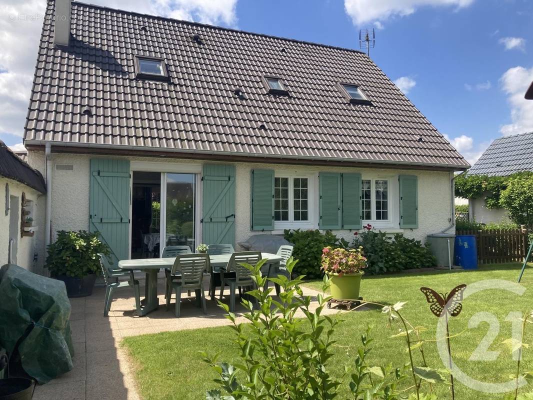 Maison à BEAUVAIS