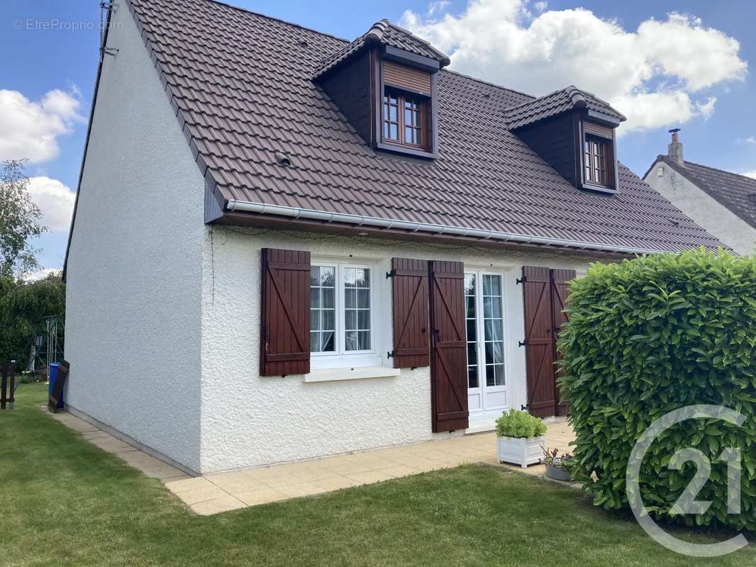 Maison à BEAUVAIS