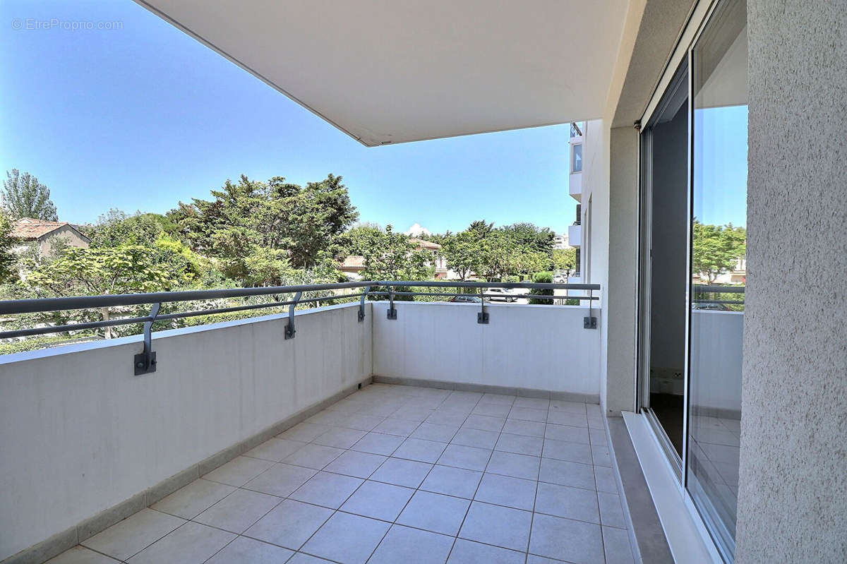 Appartement à MARSEILLE-8E