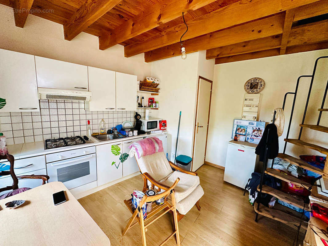 Appartement à MONTAIGU-DE-QUERCY