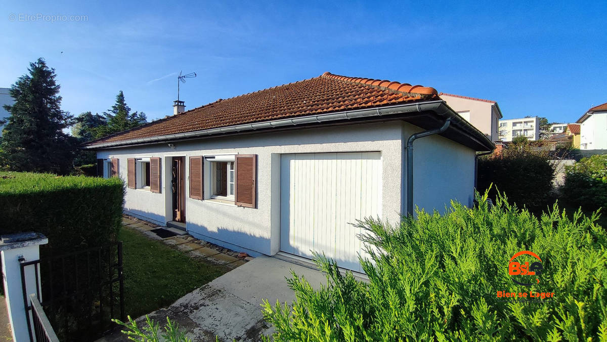 A vendre Pavillon Plain Pied COURNON D&#039;AUVERGNE - Maison à COURNON-D&#039;AUVERGNE