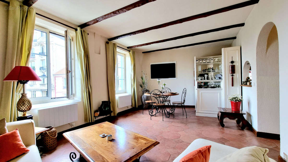 Appartement à MAISONS-LAFFITTE