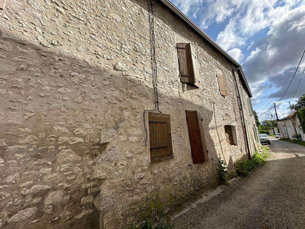 Appartement à MONTAIGU-DE-QUERCY