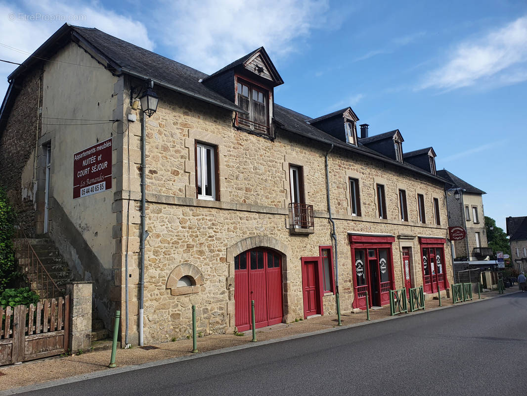 Commerce à MARCILLAC-LA-CROISILLE