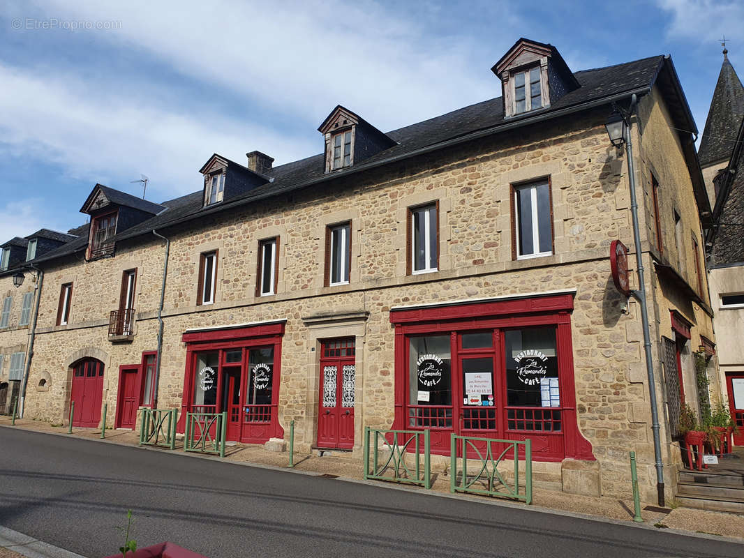 Commerce à MARCILLAC-LA-CROISILLE