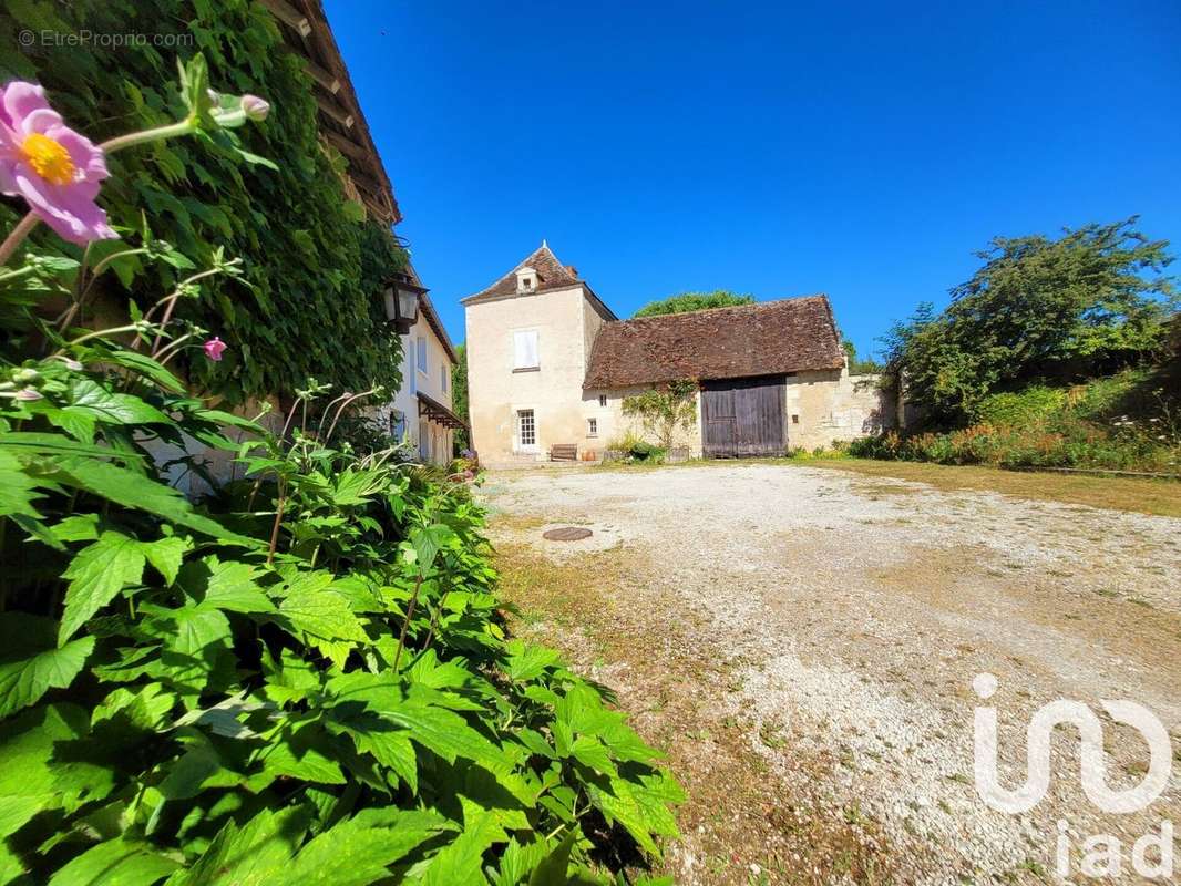 Photo 4 - Maison à CHATELLERAULT