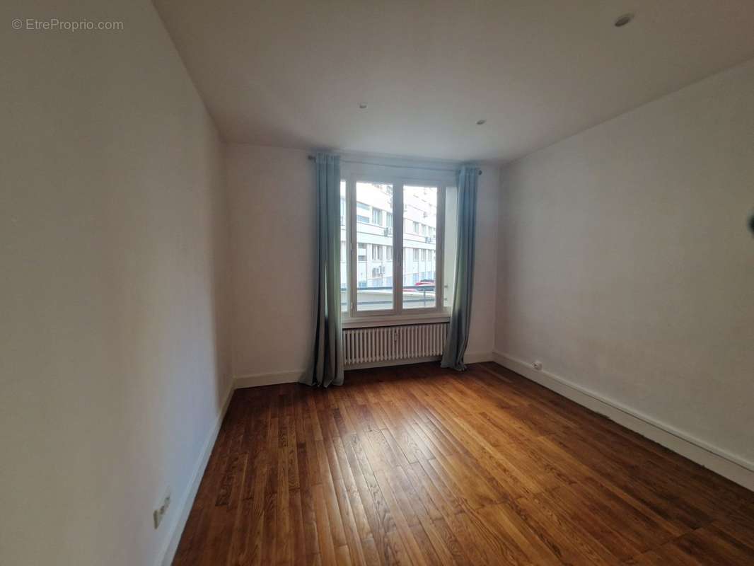 Appartement à LYON-6E