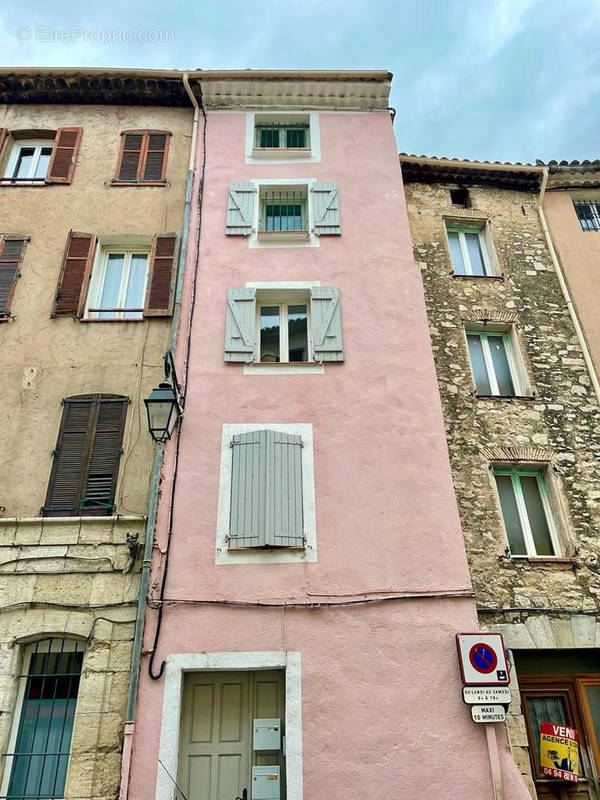 Maison à TRANS-EN-PROVENCE