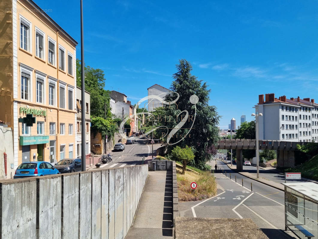 Appartement à CALUIRE-ET-CUIRE