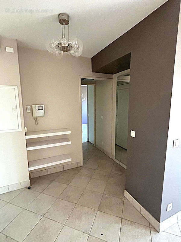 Appartement à MARSEILLE-12E