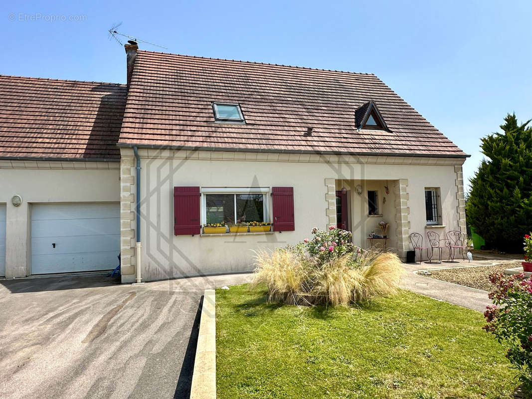 Maison à LE DELUGE