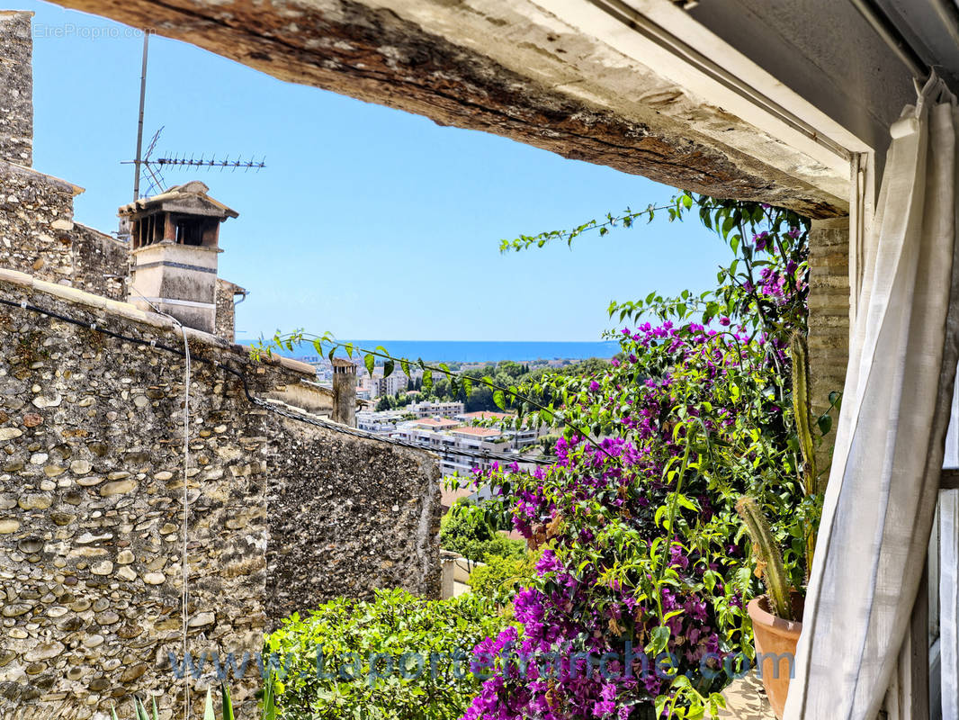 Maison à CAGNES-SUR-MER