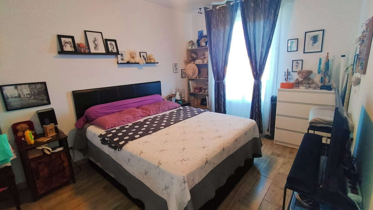 Appartement à HYERES