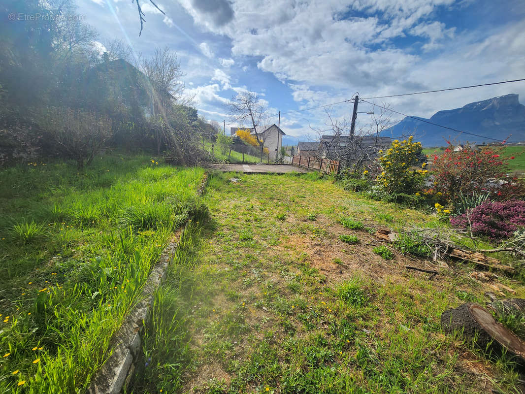 Maison à SAINT-JEOIRE-PRIEURE