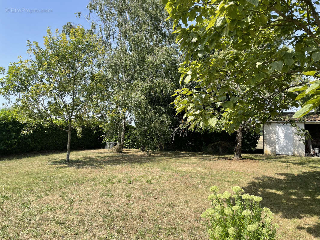 Maison à SAINT-CHRISTOPHE