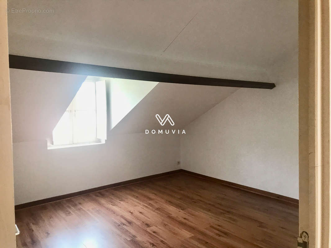 Appartement à VILLEFRANCHE-DE-ROUERGUE