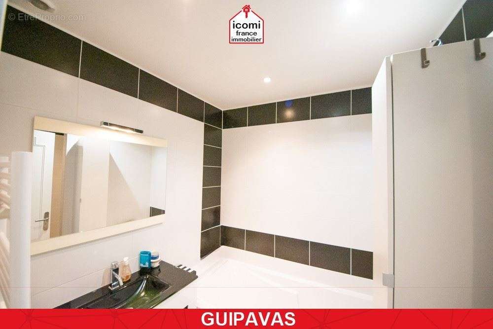 Appartement à GUIPAVAS