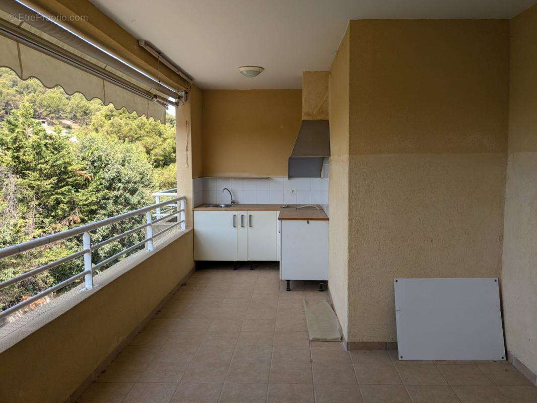 Appartement à MARSEILLE-13E