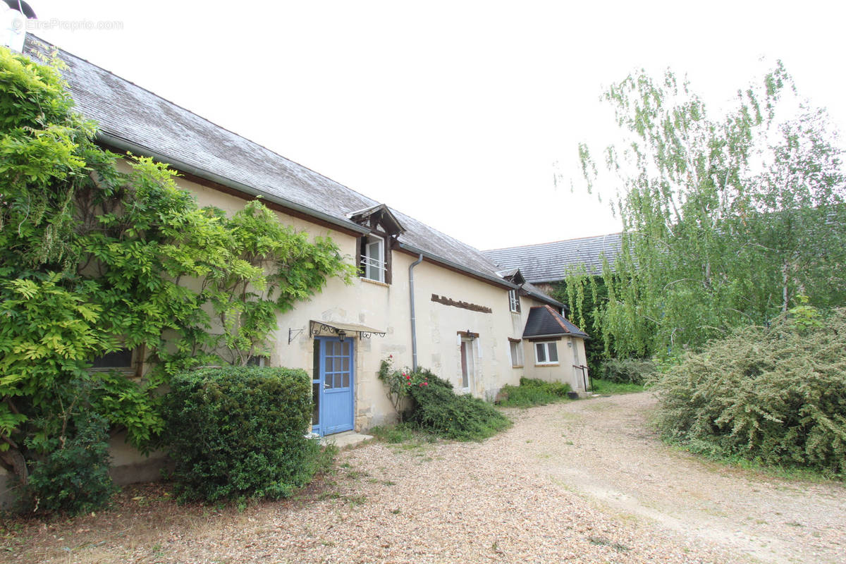 Maison à VARENNES-LES-NARCY