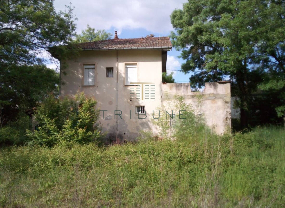 Maison à COLAYRAC-SAINT-CIRQ