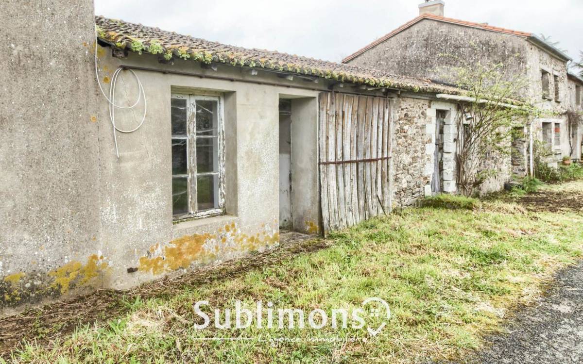 Maison à LE LOROUX-BOTTEREAU