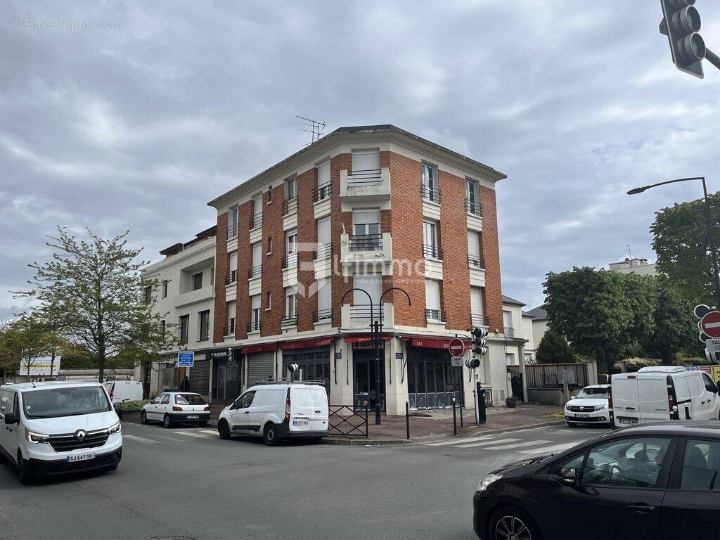 Appartement à SAINT-MAUR-DES-FOSSES