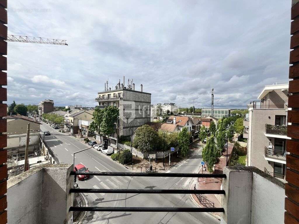 Appartement à SAINT-MAUR-DES-FOSSES