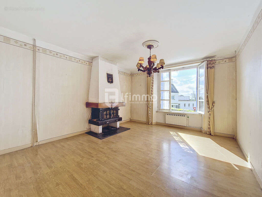 Appartement à CAST