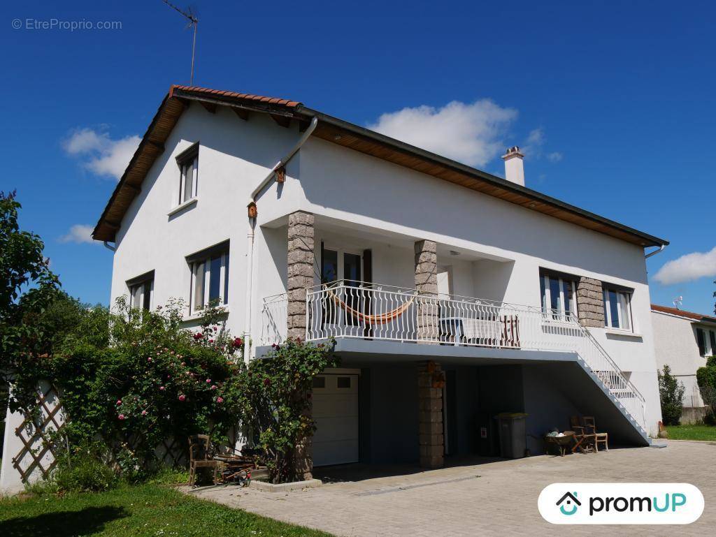 Maison à SAINT-CYPRIEN