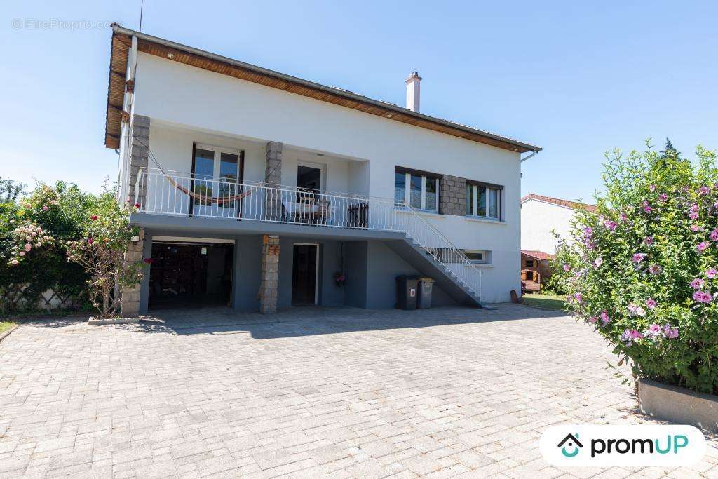 Maison à SAINT-CYPRIEN