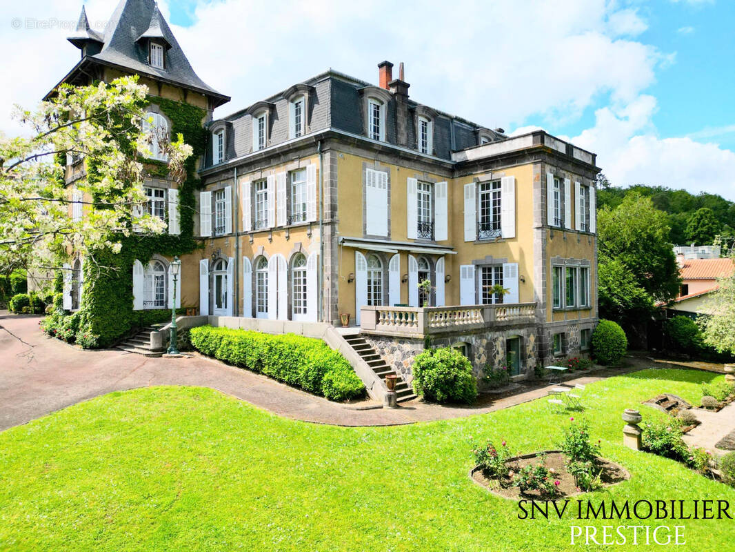 Maison à CLERMONT-FERRAND