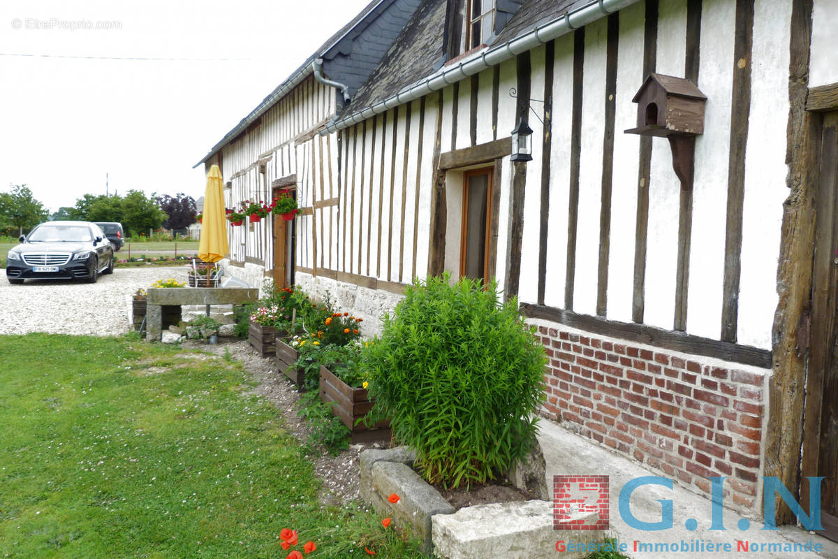 Maison à LA MAILLERAYE-SUR-SEINE