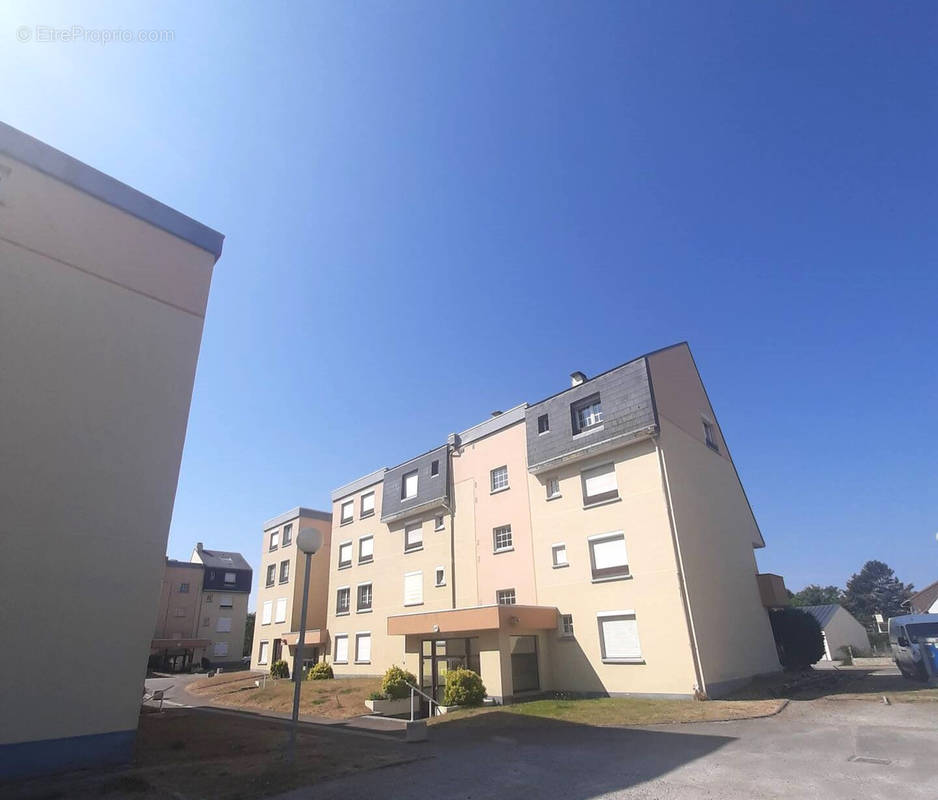 Appartement à CAMIERS