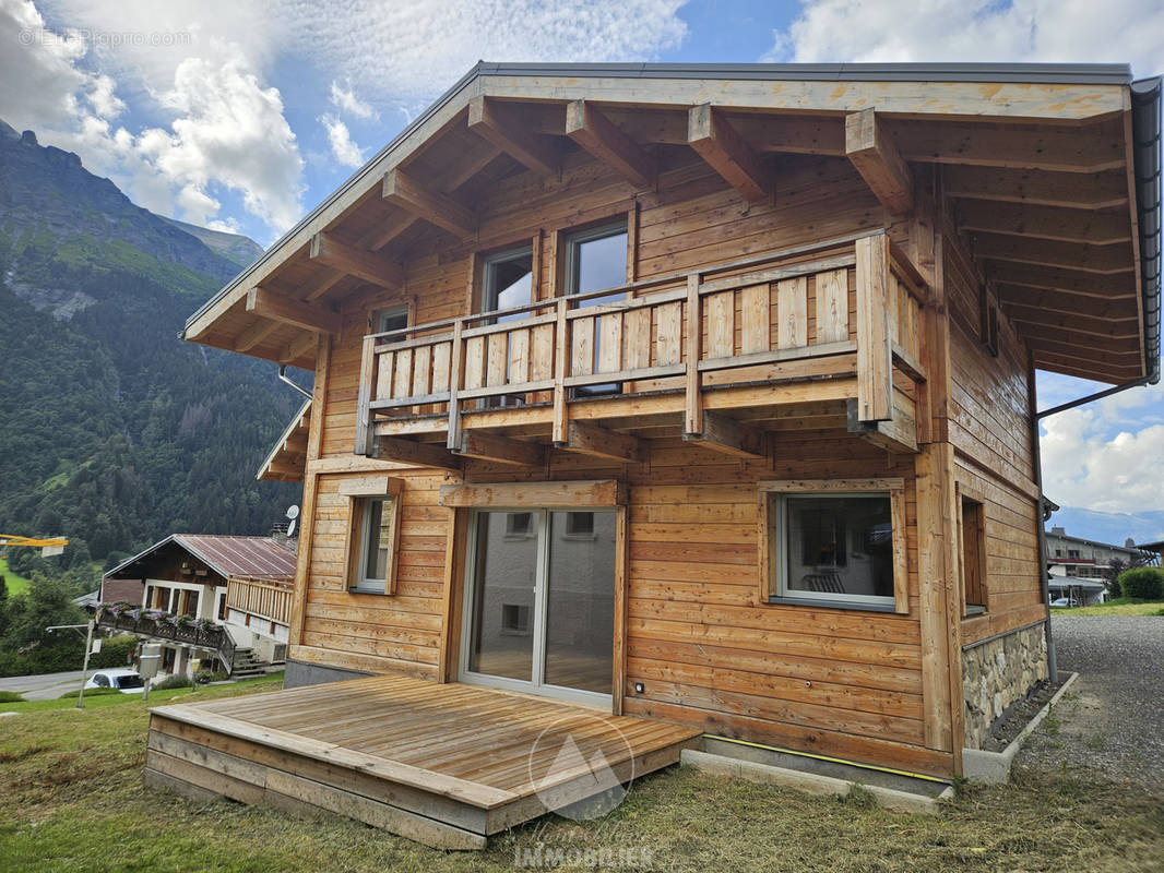 Maison à LES CONTAMINES-MONTJOIE