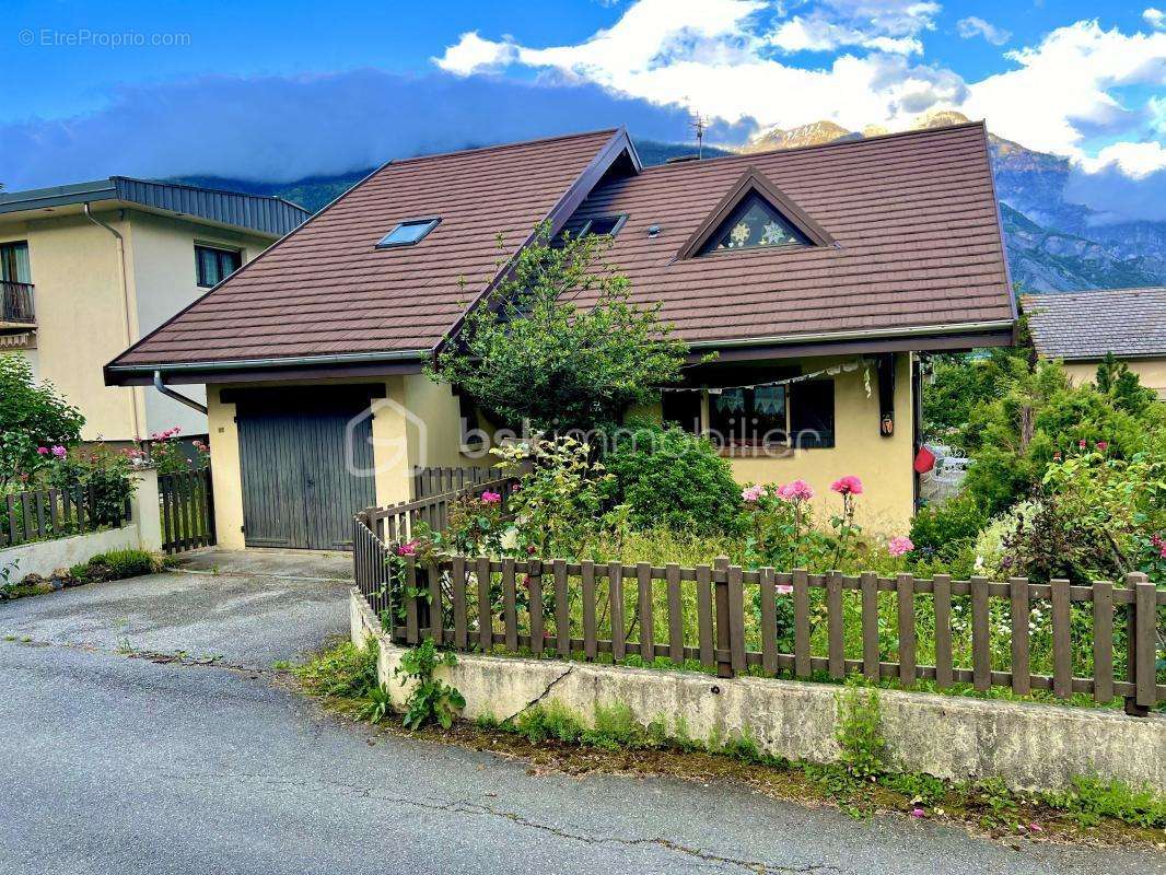 Maison à SAINT-JEAN-DE-MAURIENNE