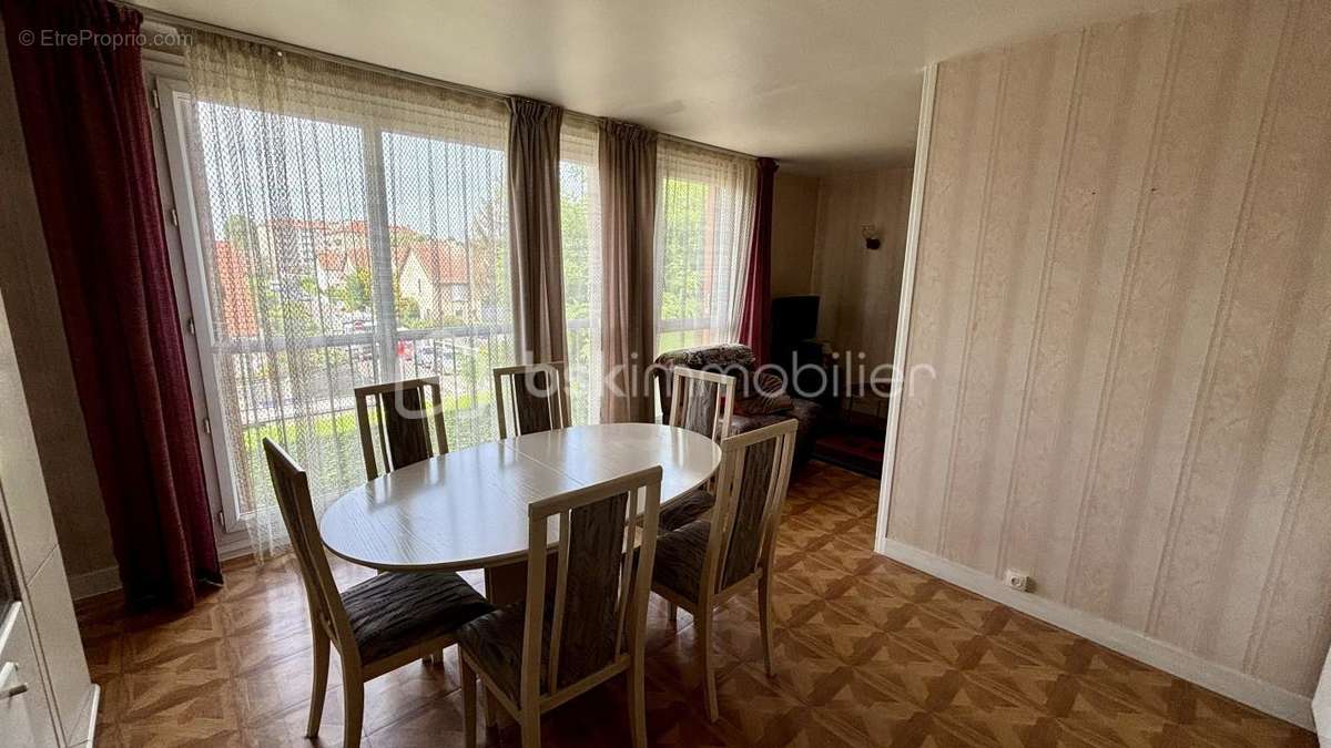 Appartement à VITRY-SUR-SEINE