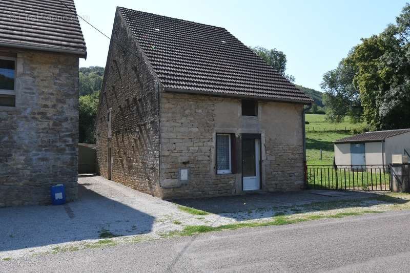 Maison à BLIGNY-SUR-OUCHE