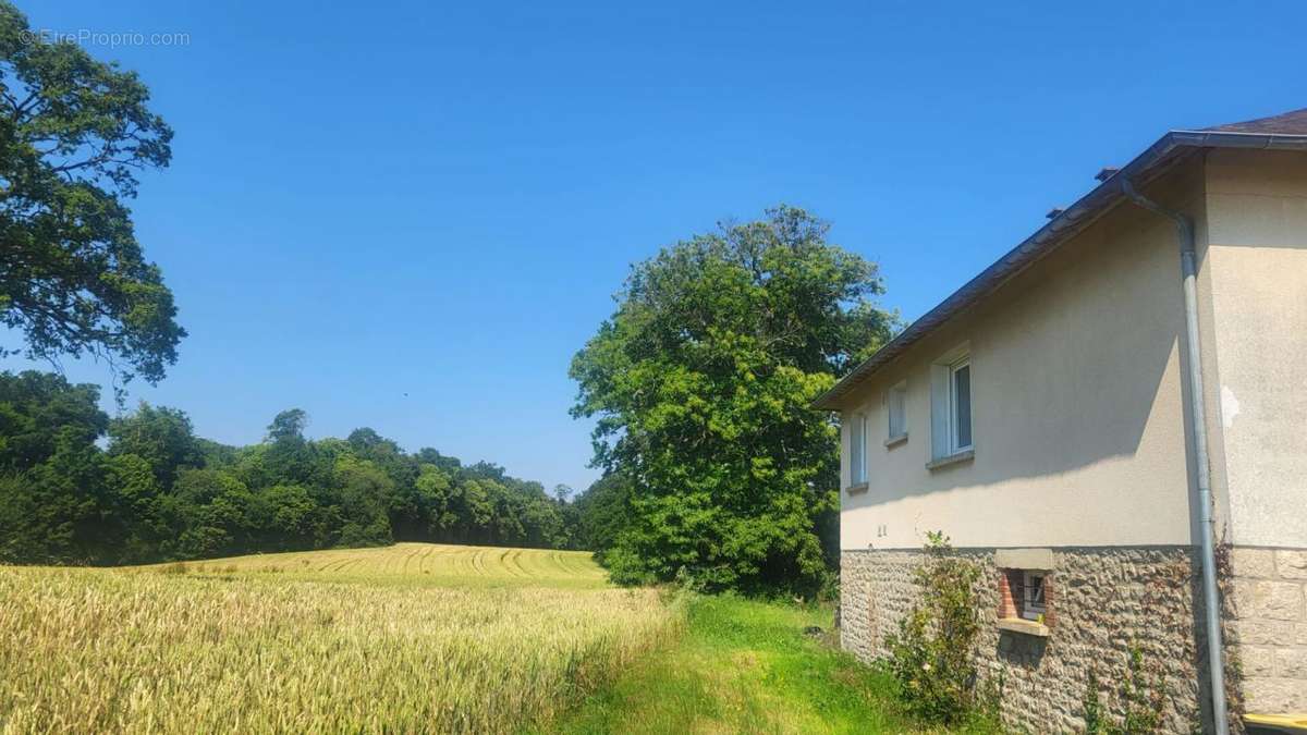 Maison à TREVERIEN