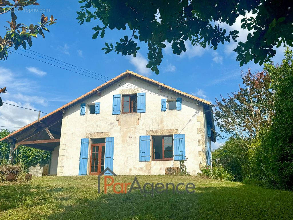 Maison à SAINT-PALAIS-SUR-MER