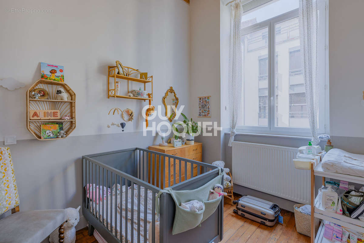 Appartement à LYON-4E