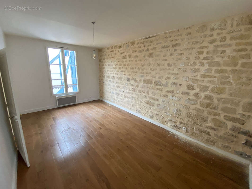 Appartement à MAISONS-LAFFITTE