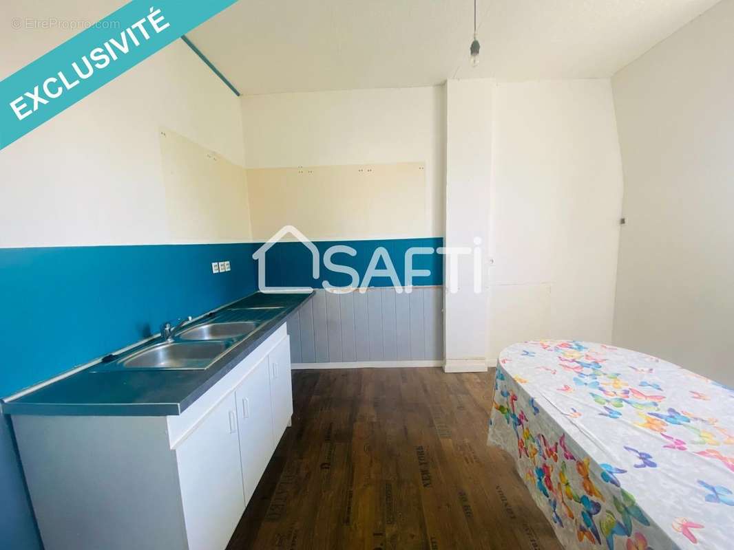 Photo 2 - Appartement à VITRY-SUR-ORNE