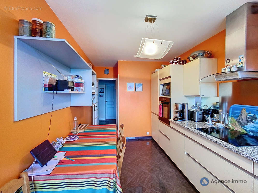 Appartement à SAINT-CYR-SUR-LOIRE