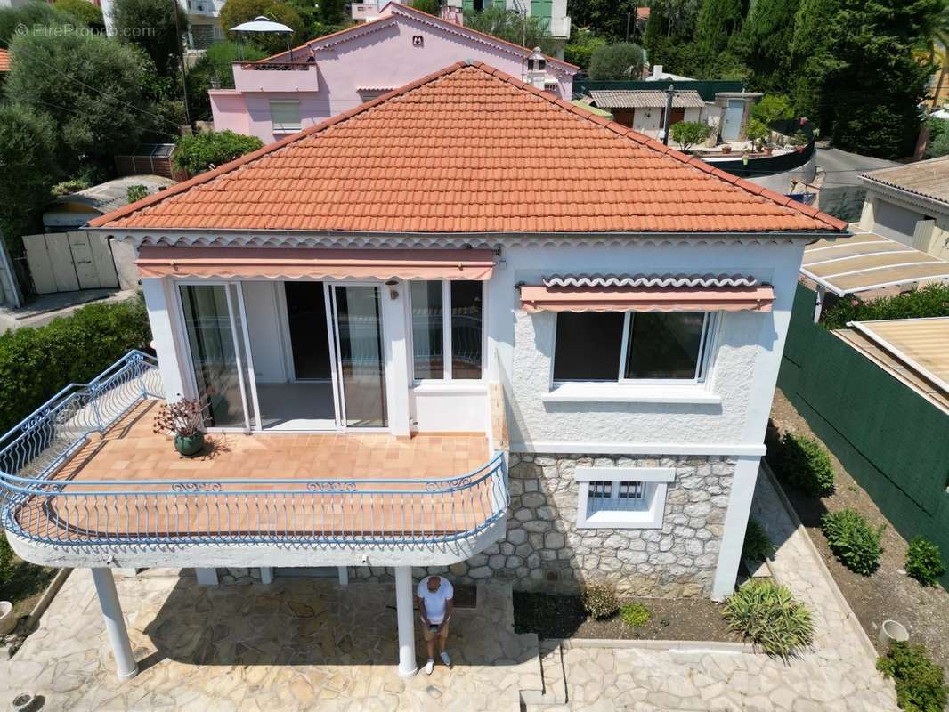 Maison à CAGNES-SUR-MER