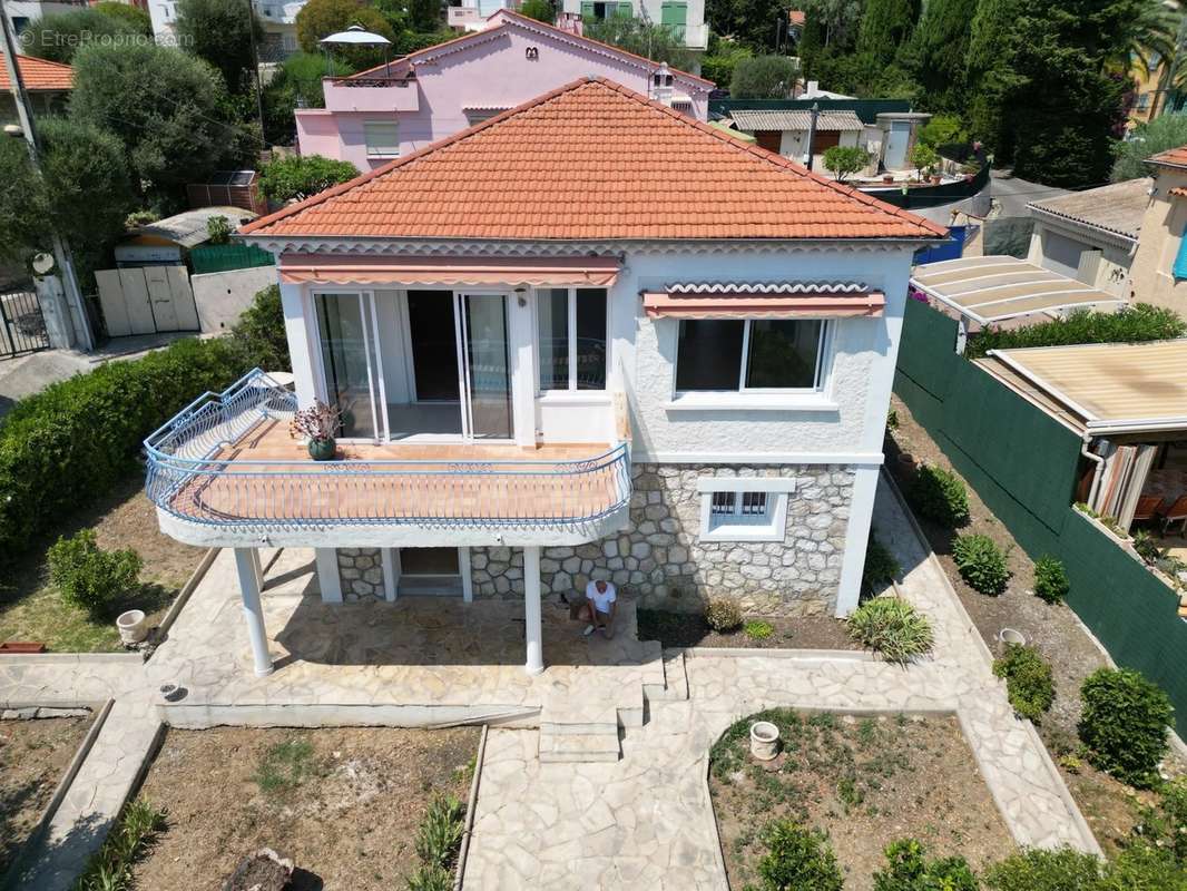 Maison à CAGNES-SUR-MER