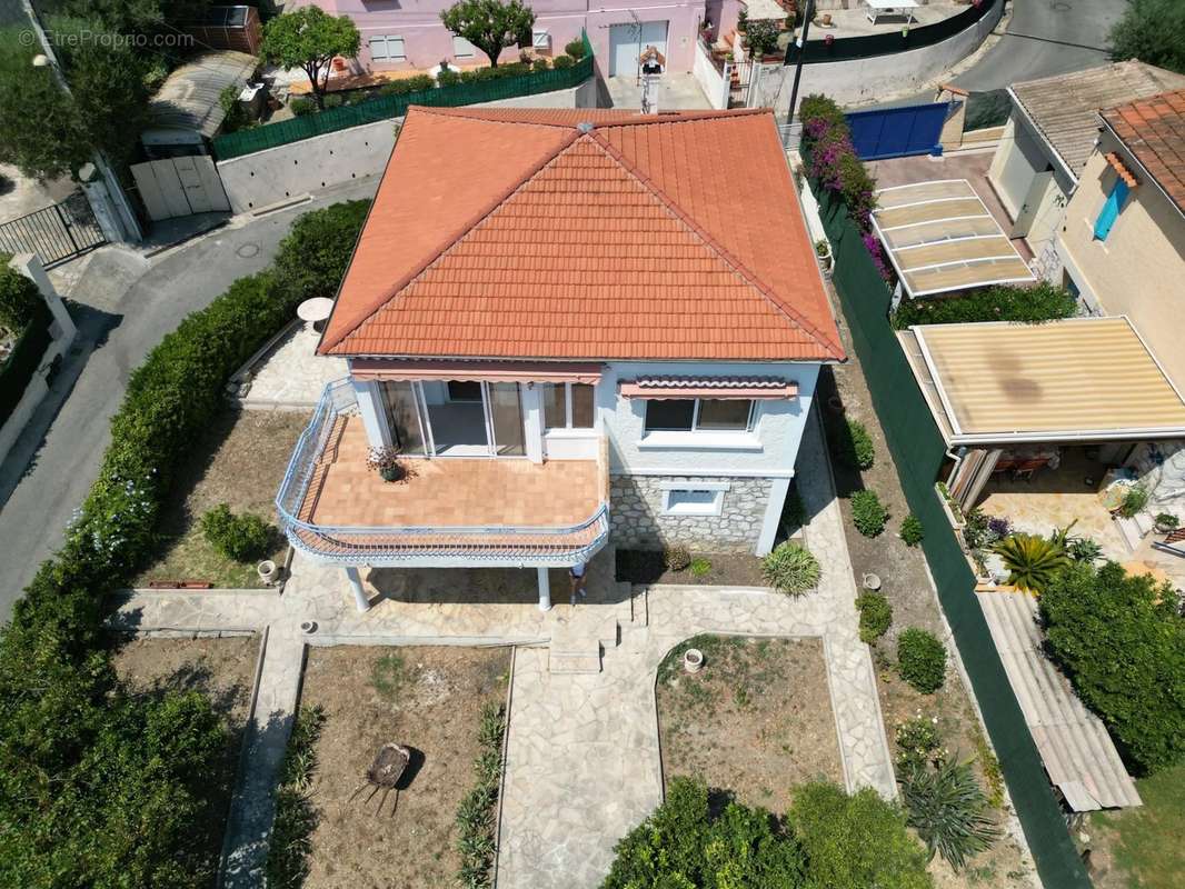 Maison à CAGNES-SUR-MER